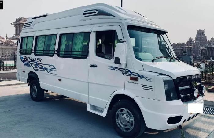 12 Seater Tempo Traveller Rentals