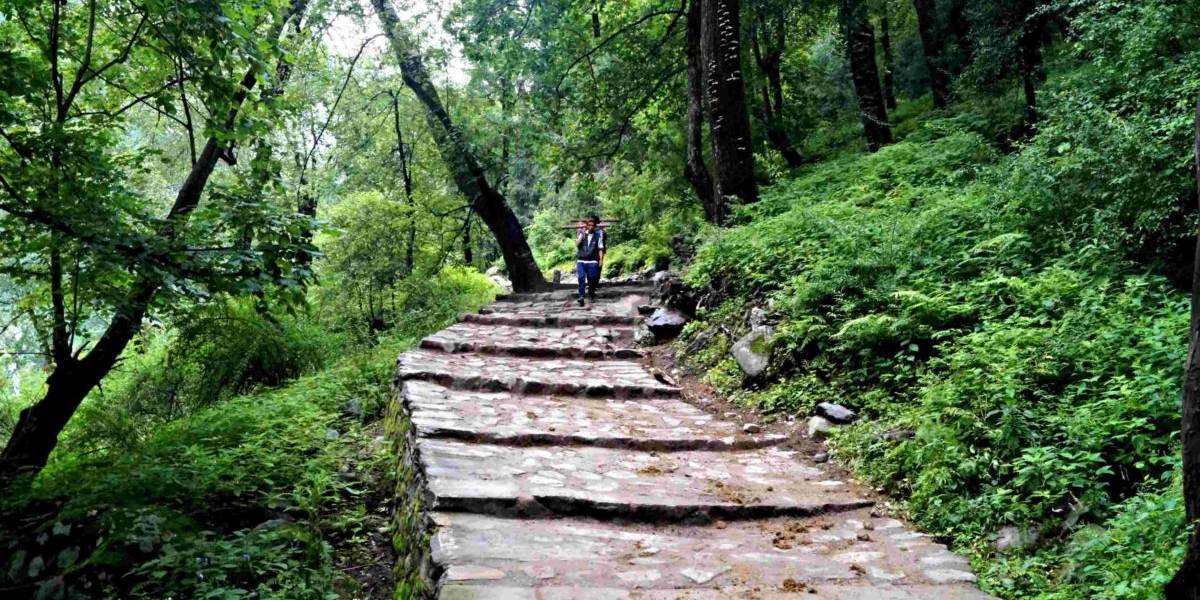 Hemkunt Sahib Pilgrimage Tour