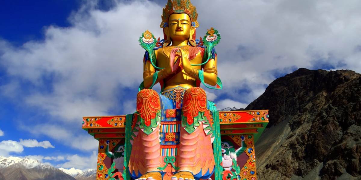 Chandigarh to Ladakh 10-Day Explorer: Peaks, Lakes & Culture