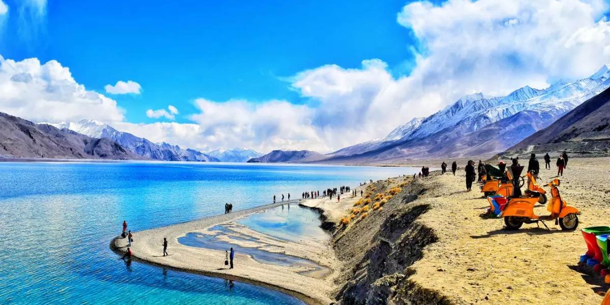 Chandigarh to Ladakh 10-Day Explorer: Peaks, Lakes & Culture