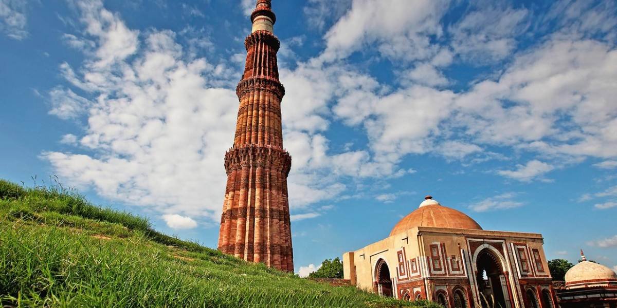 Dehradun Taxi Service