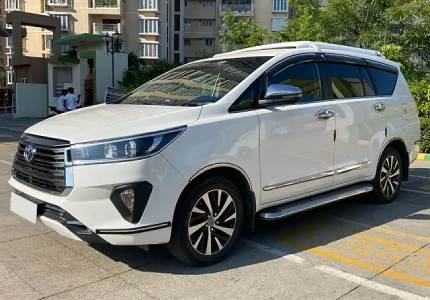 Innova Crysta Taxi